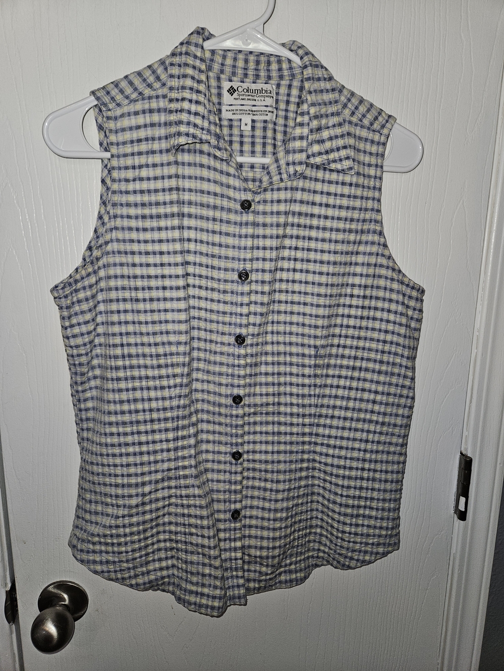 Columbia Women's Sleeveless Button-Up Plaid Shirt - Blue & White